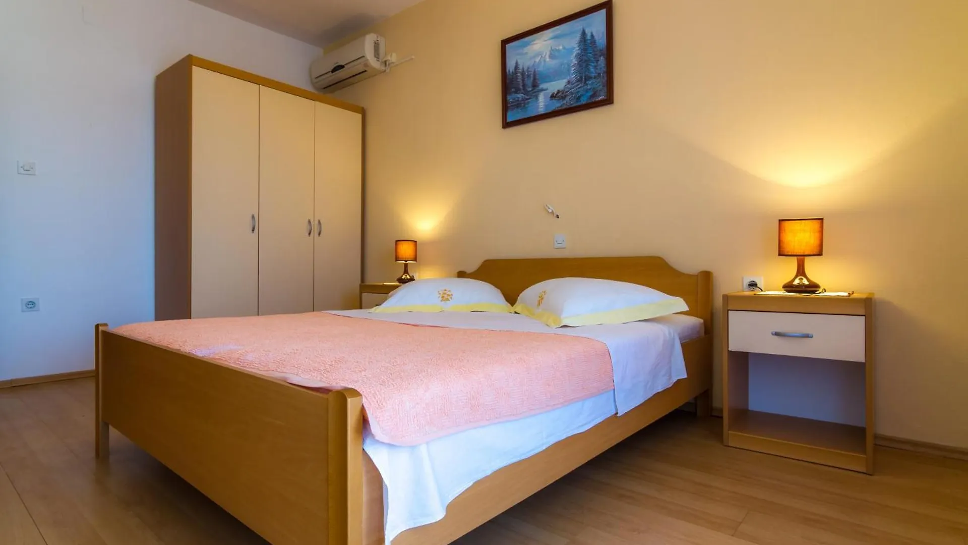 Apartments With A Parking Space Barbat, Rab - 20080 Barbat na Rabu 0*,  Croatia